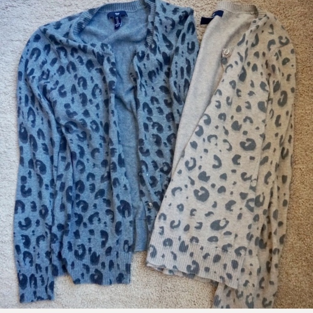 2 gap leopard print cardigans